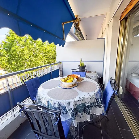 Apartman Cozy Studio, Terrace Near Beaches, Cannes Mandelieu